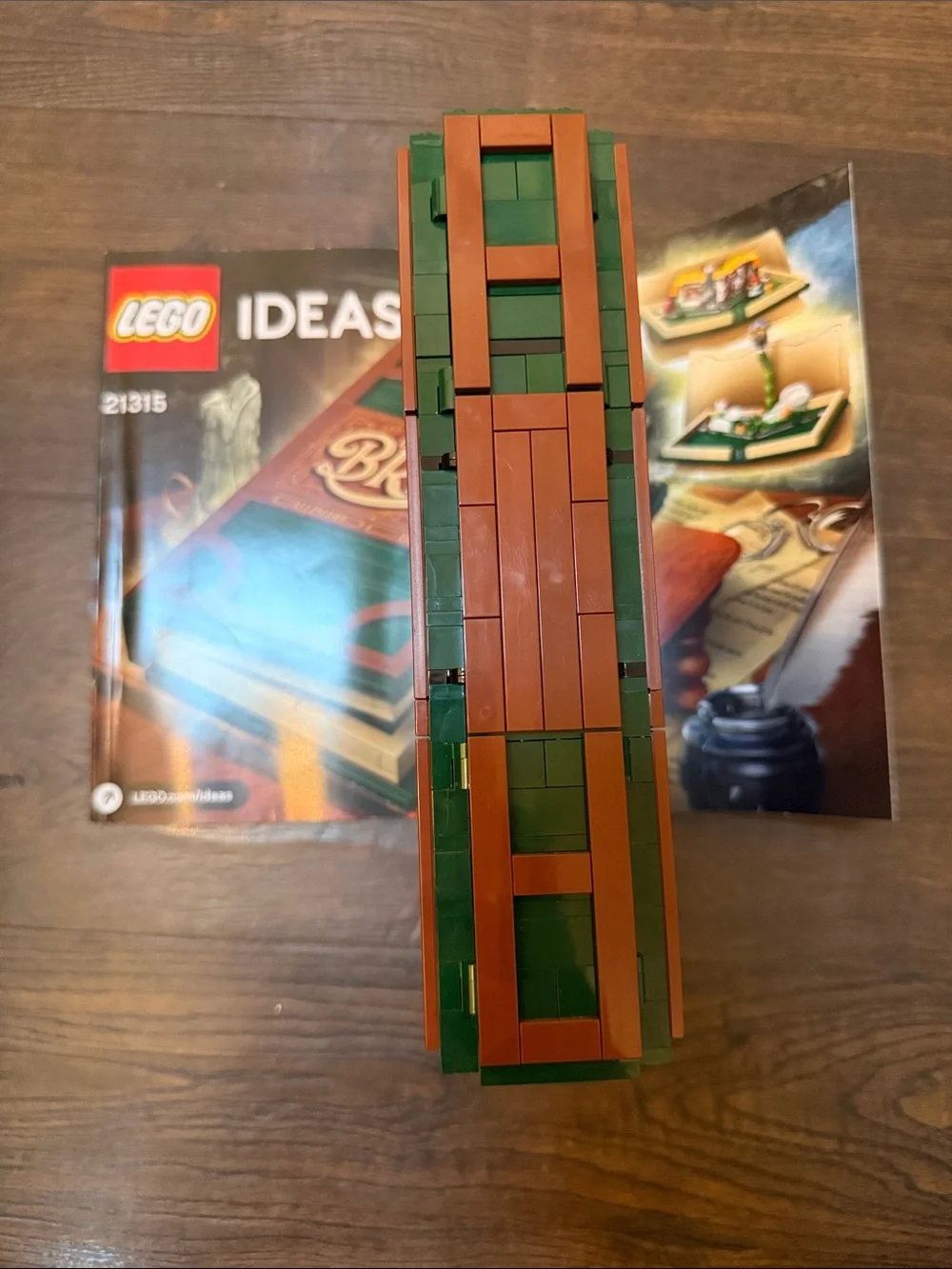 Complete with book Lego Ideas Once Upon a Book - Retired